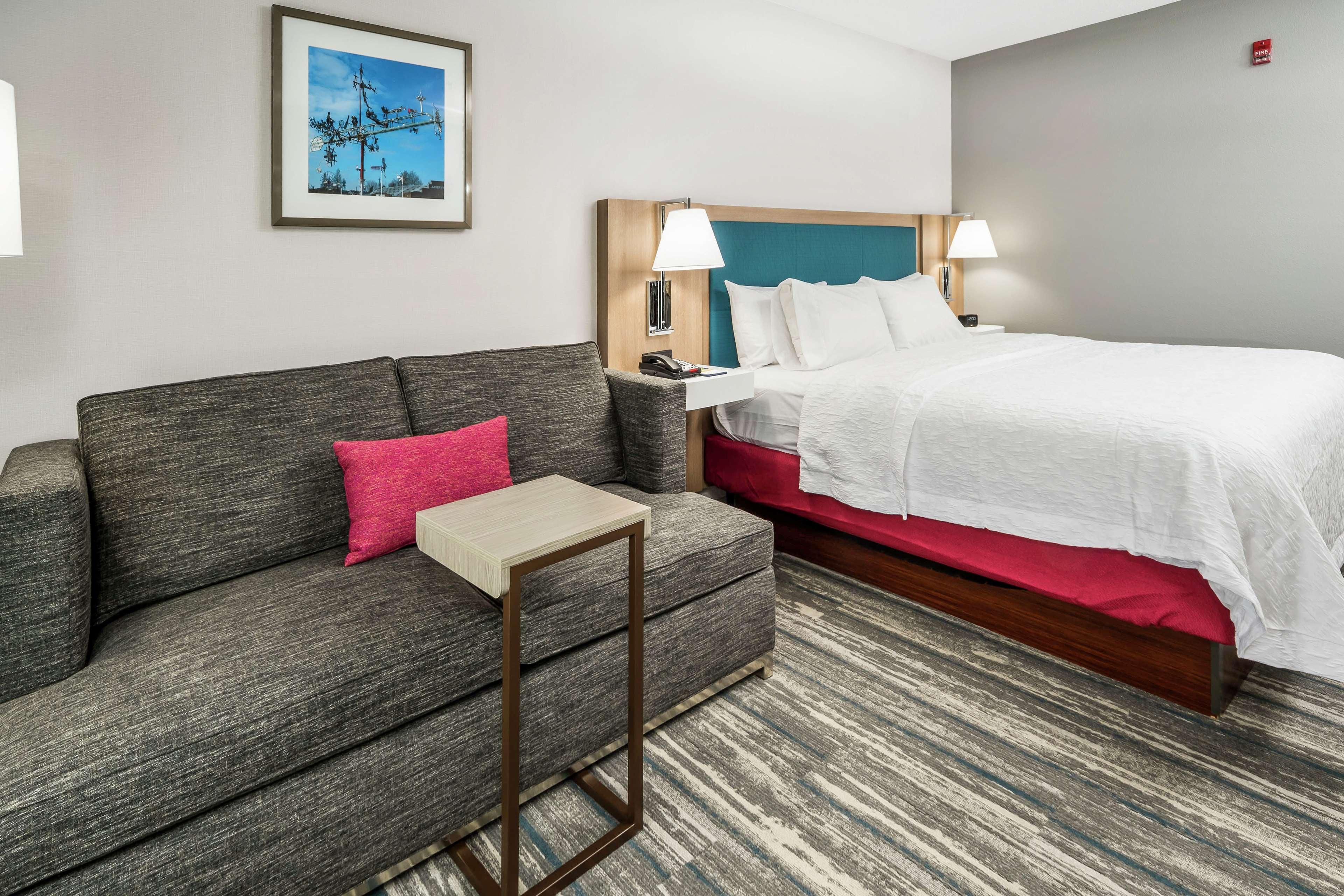 Hampton Inn Wilson Downtown Bagian luar foto