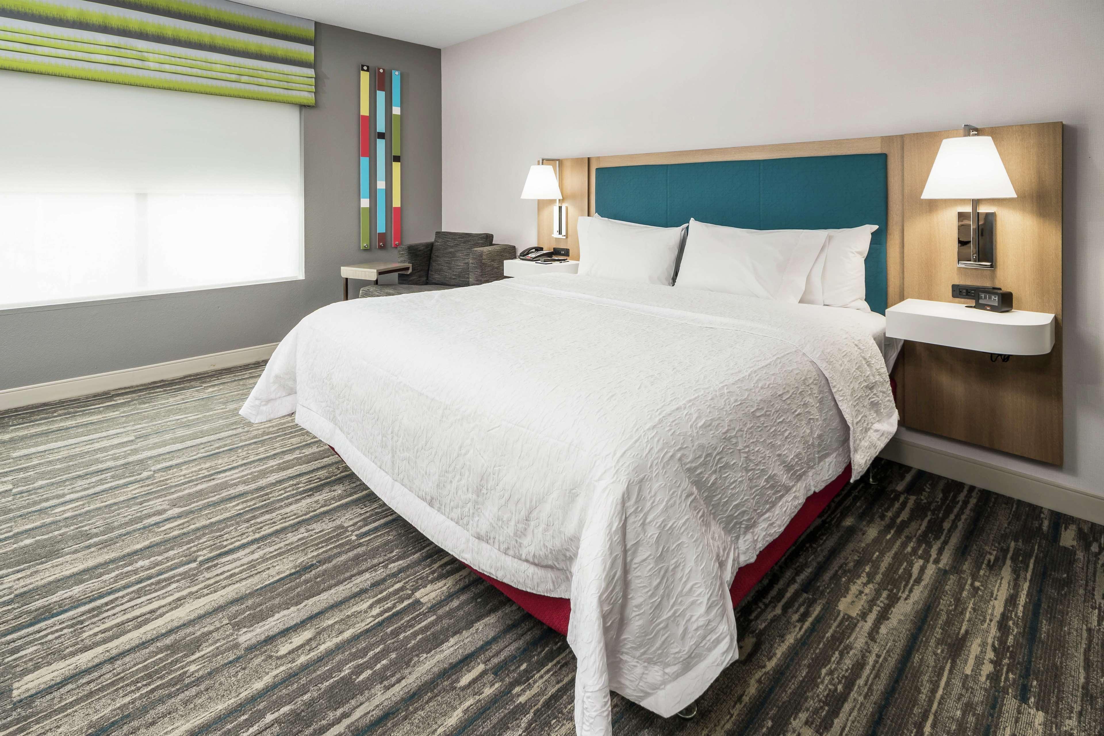Hampton Inn Wilson Downtown Bagian luar foto