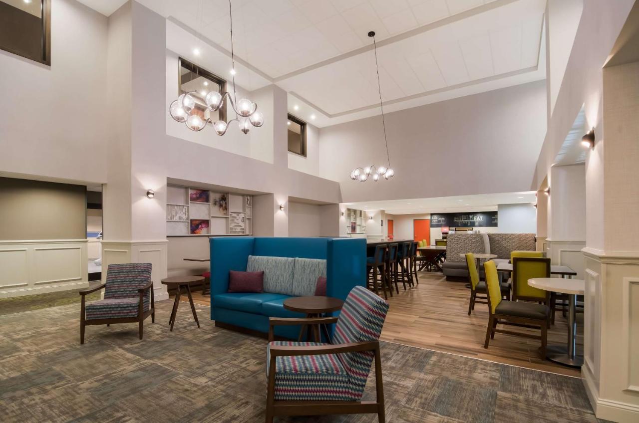 Hampton Inn Wilson Downtown Bagian luar foto